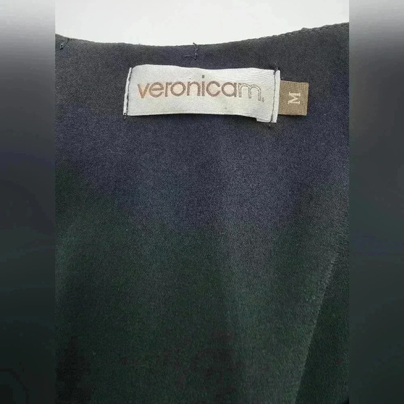 VeronicaM Los Angeles Black Sleevless Blouse - Picture 3 of 5